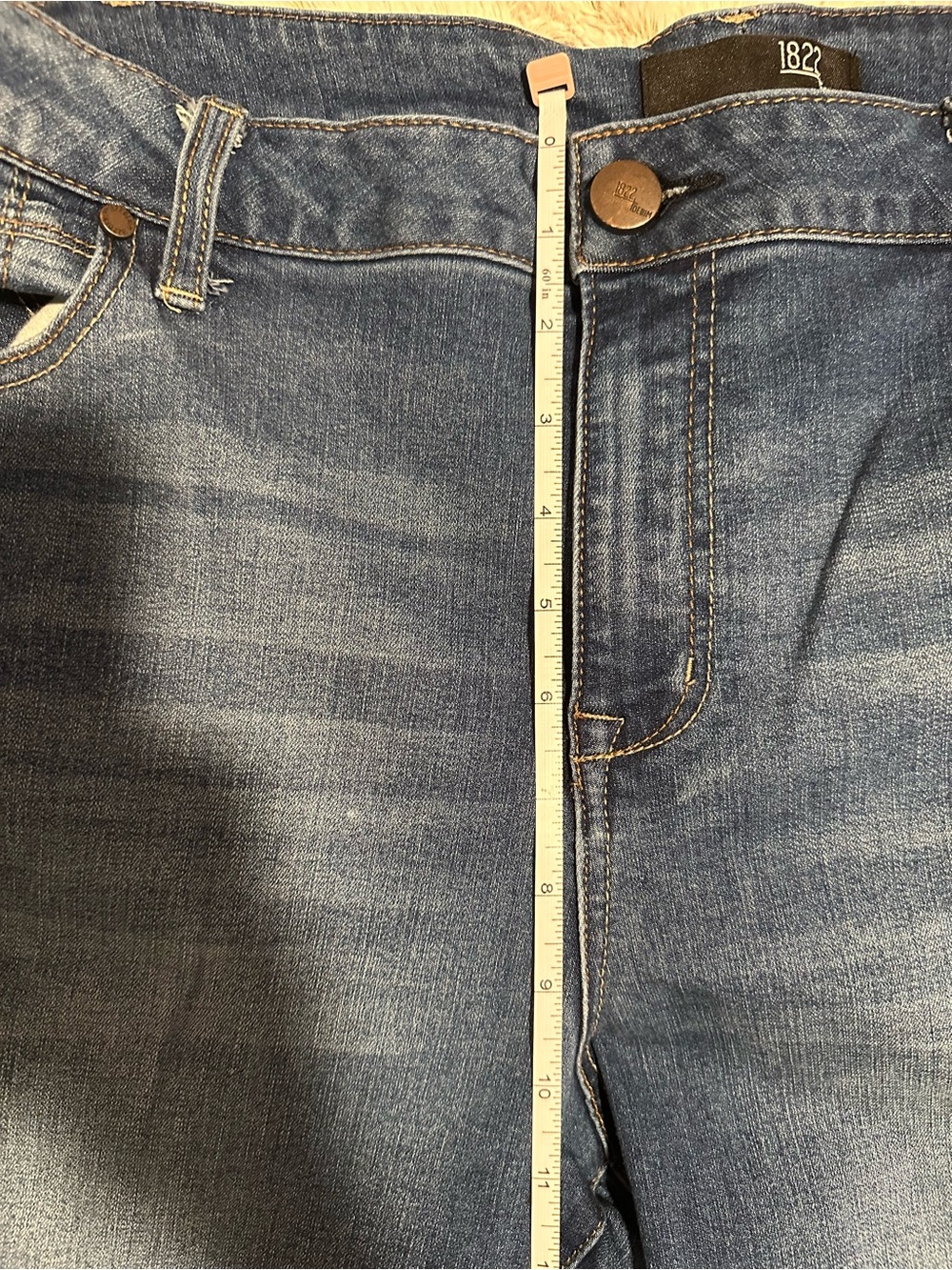 1822 Denim Skinny Jeans in Dark Blue with Light Fading - Picture 5 of 11